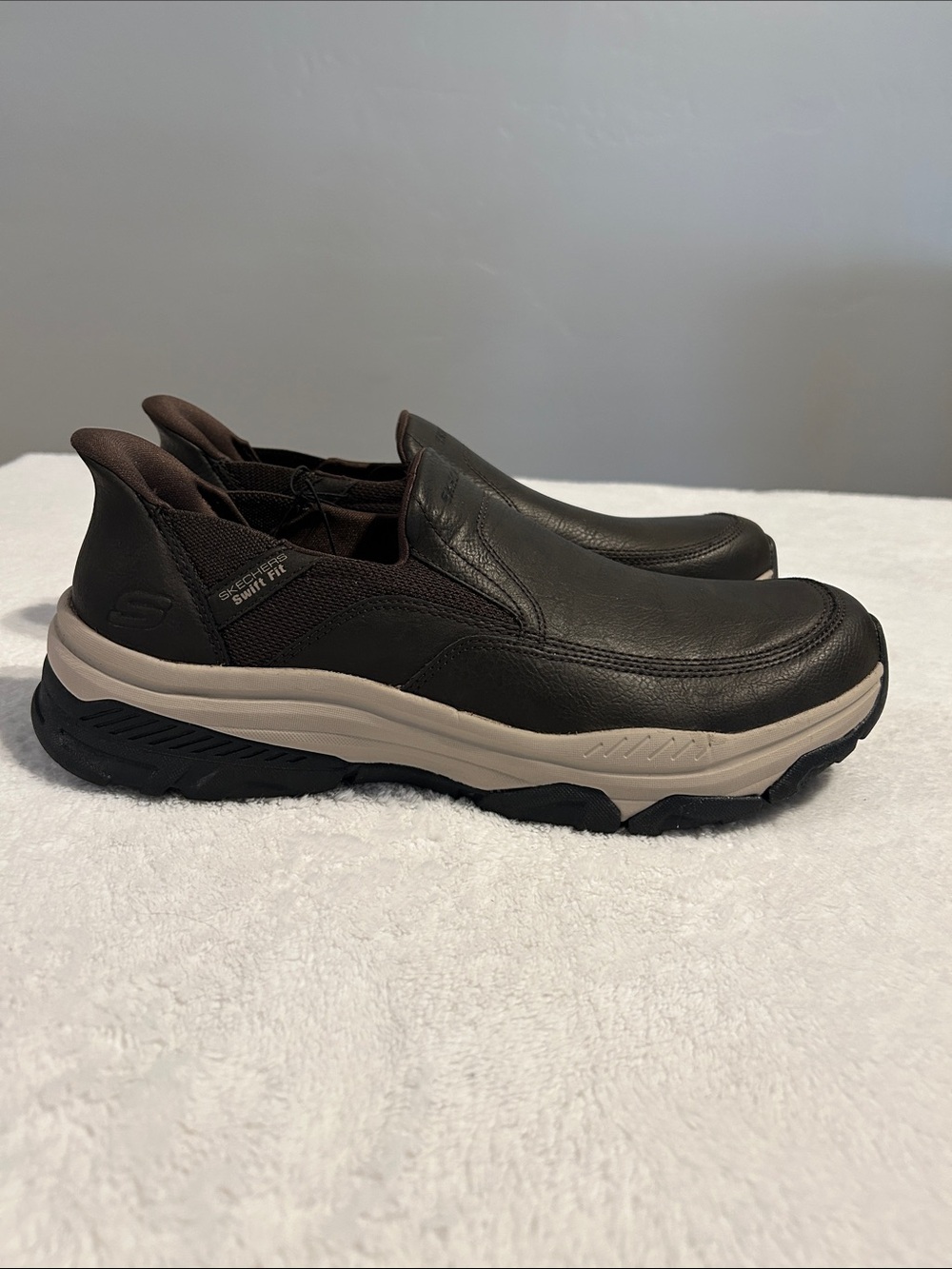 Skechers Men’s hands free swift fit Izaiah slip on Sneakers loafers SZ 11 - Picture 3 of 12